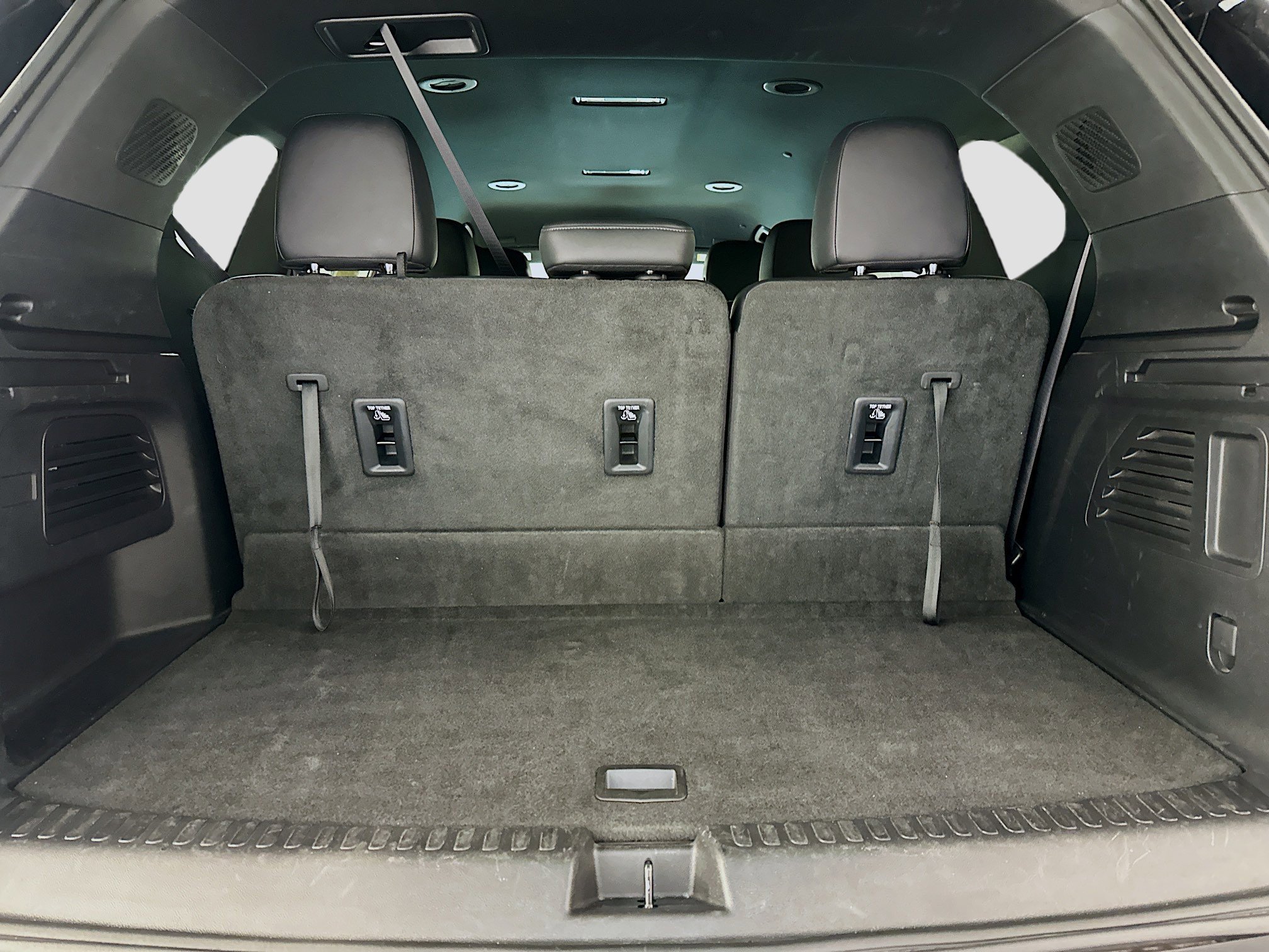 Used 2024 GMC Acadia Elevation image 31
