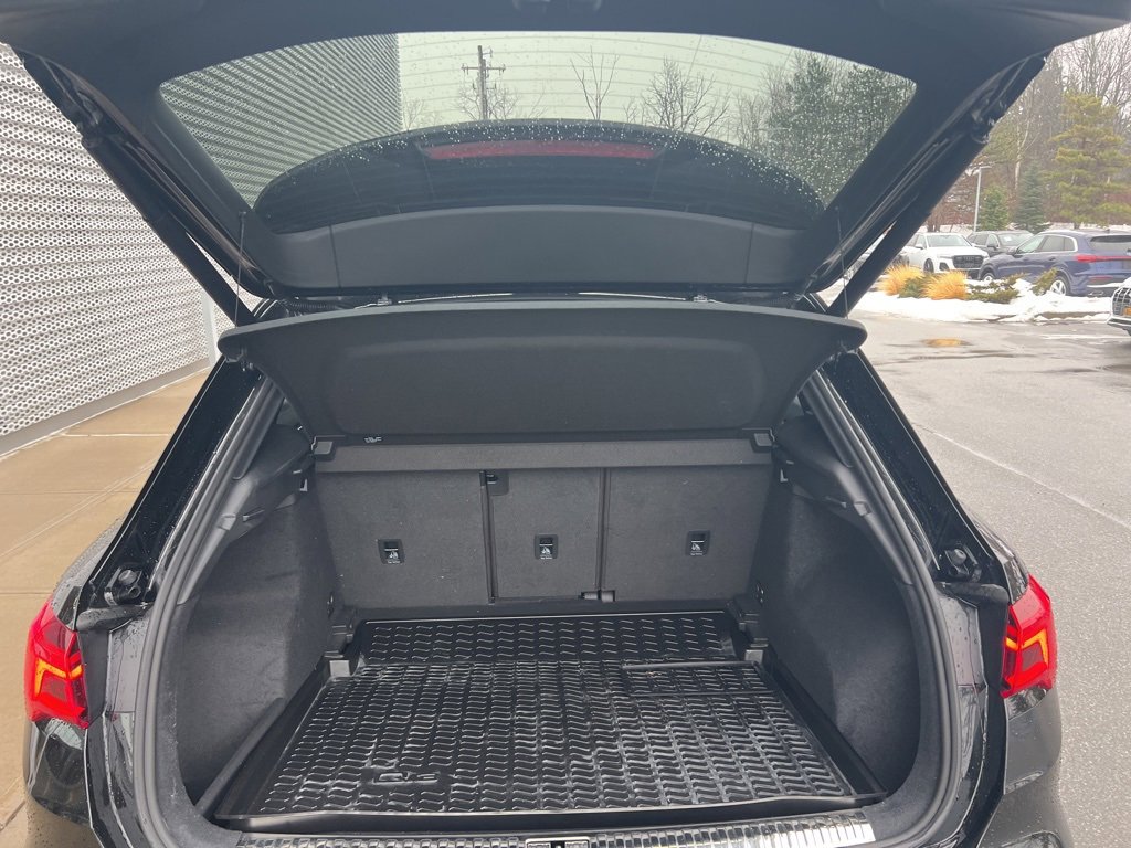 Used 2023 Audi Q3 2.0T Premium image 63