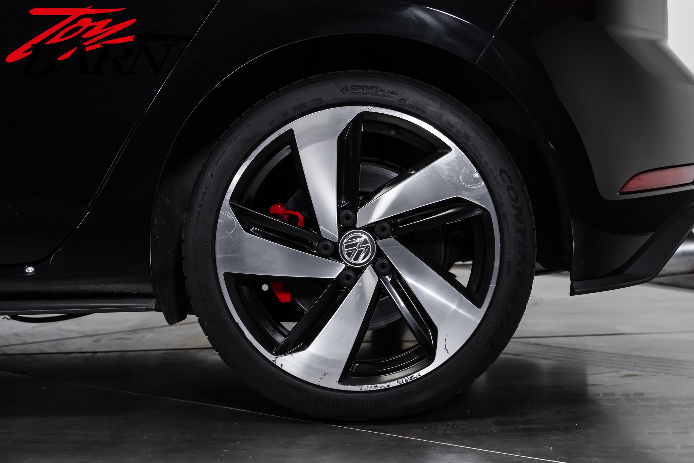 Used 2021 Volkswagen GTI S FWD image 15