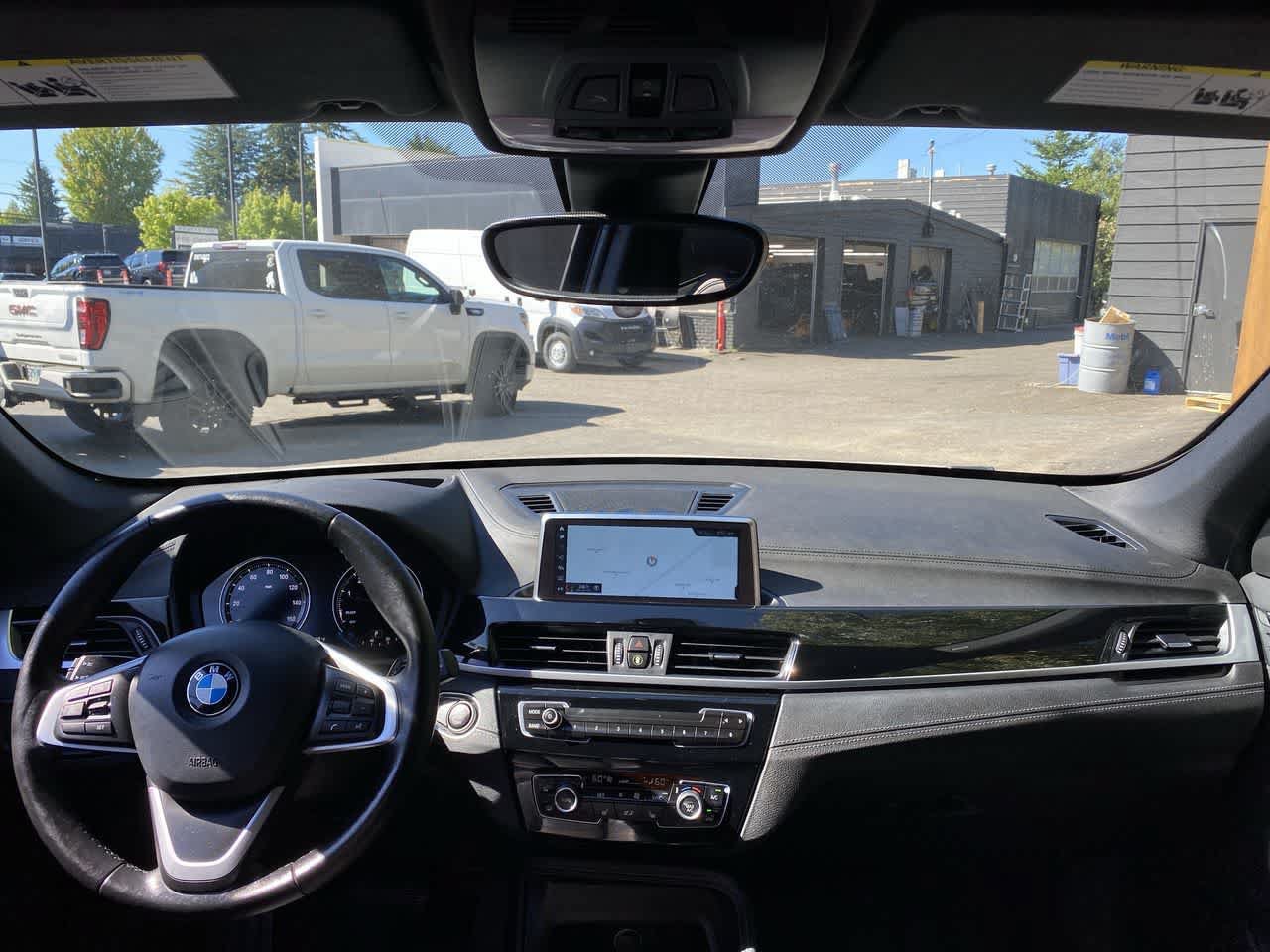Used 2021 BMW X1 xDrive28i w/ Premium Package AWD/4WD image 14
