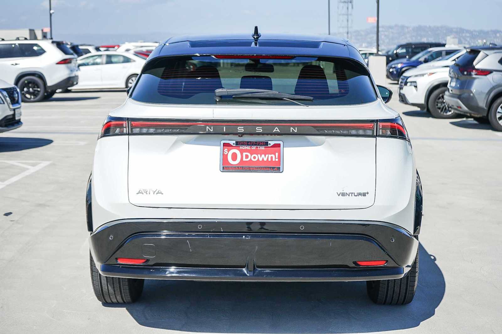Used 2023 Nissan Ariya FWD image 7
