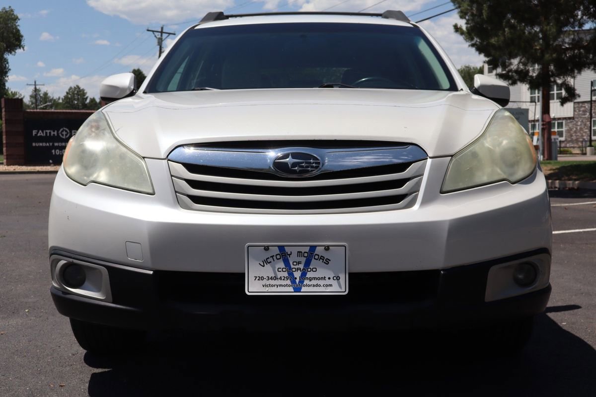 Used 2012 Subaru Outback 2.5i Premium w/ All-Weather Pkg AWD/4WD image 13