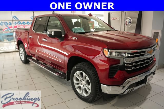 Used 2025 Chevrolet Silverado 1500 LTZ AWD/4WD image 1