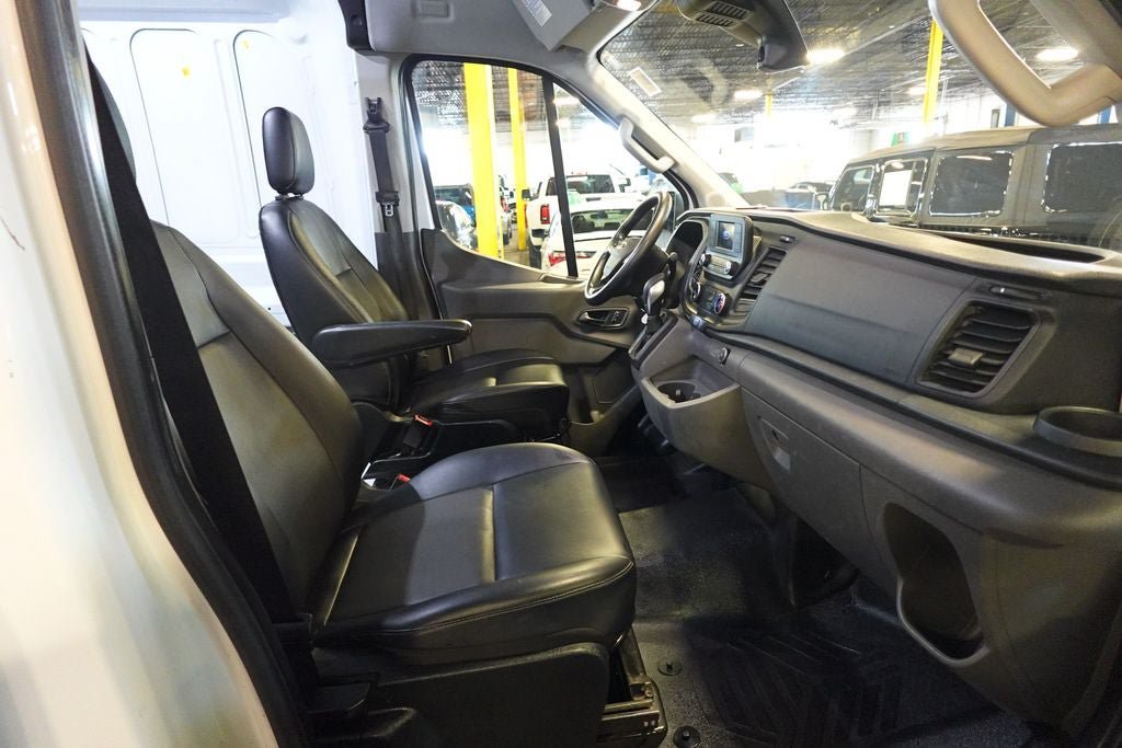 Used 2023 Ford Transit 250 Medium Roof AWD image 23