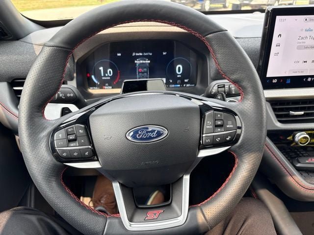 Used 2025 Ford Explorer ST AWD/4WD image 24