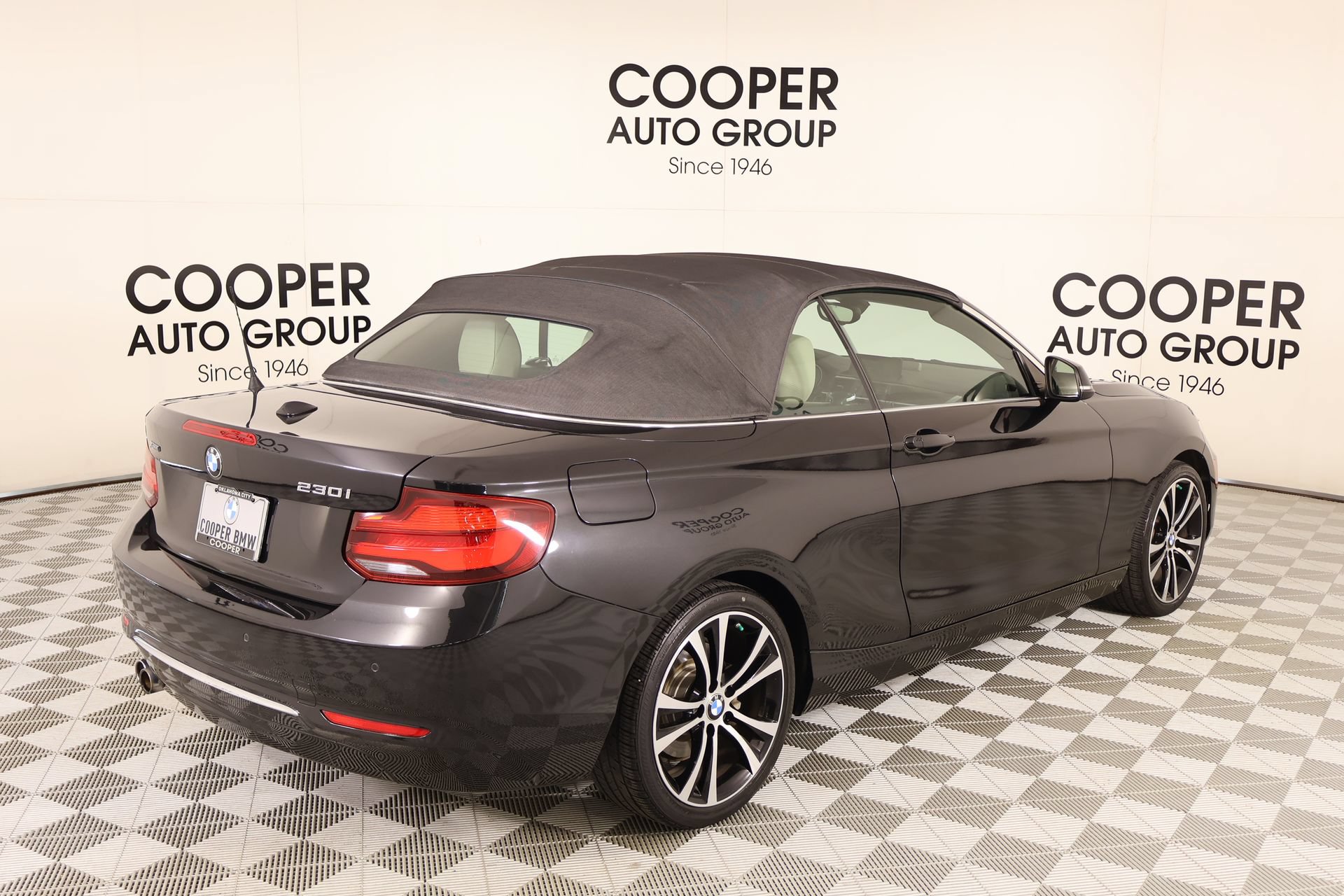 Used 2020 BMW 230i xDrive Convertible w/ Convenience Package AWD/4WD image 20
