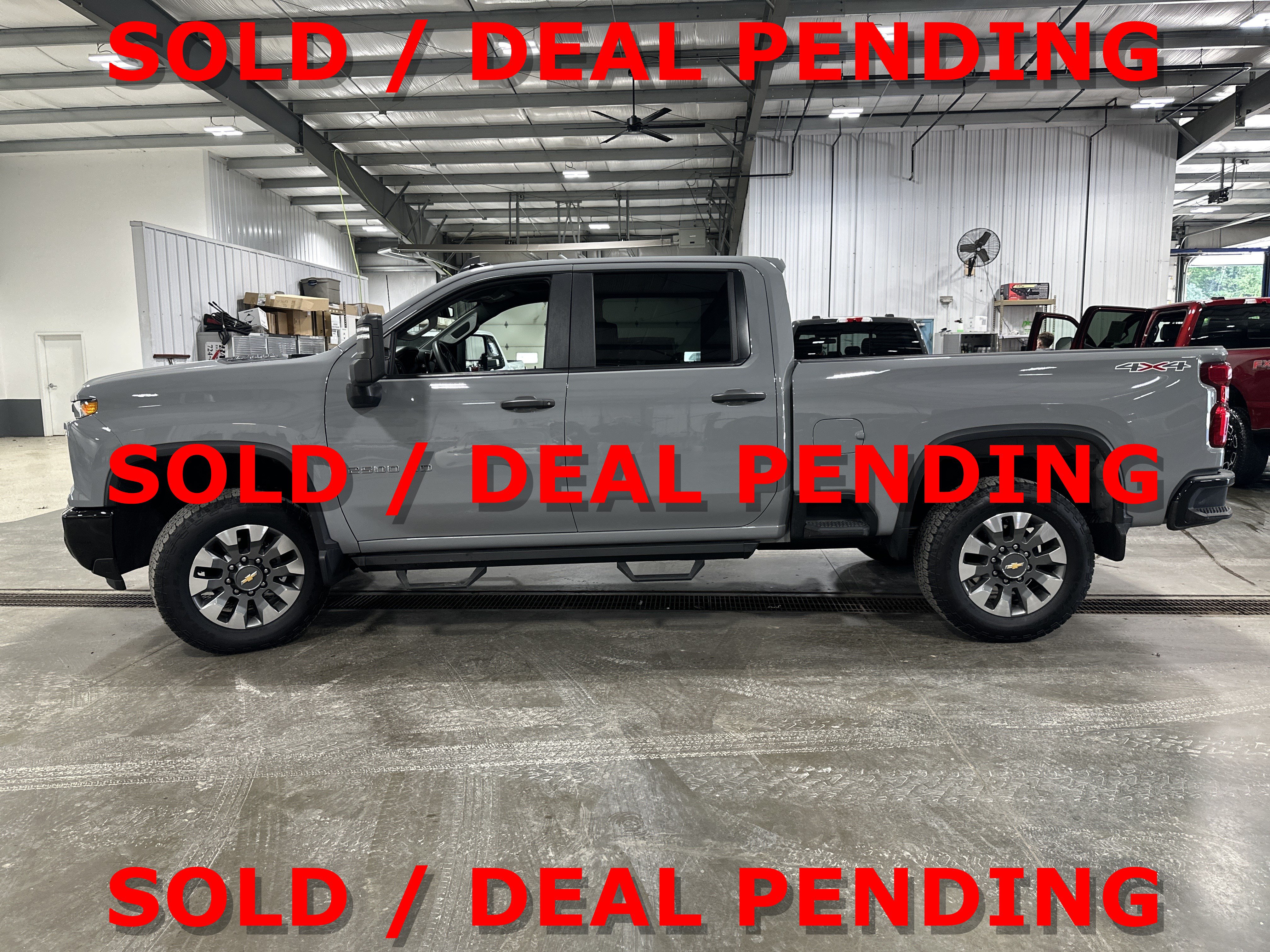 Used 2024 Chevrolet Silverado 2500 Custom w/ Custom Convenience Package AWD/4WD image 5