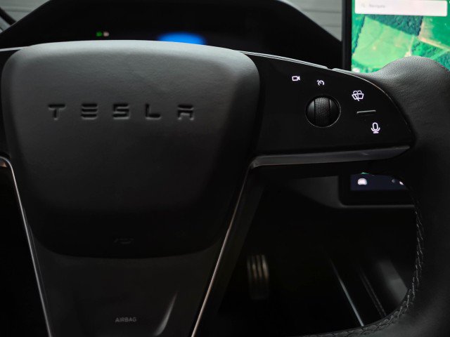 Used 2022 Tesla Model S AWD/4WD image 22