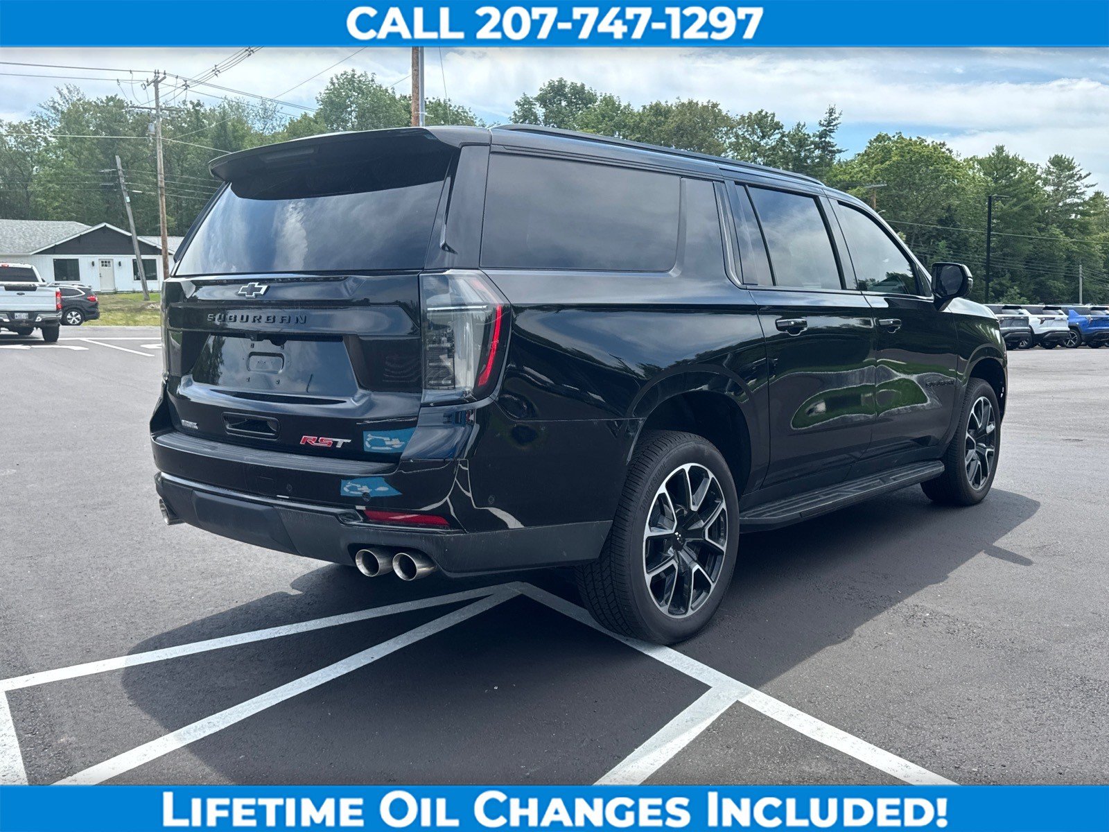 Used 2025 Chevrolet Suburban RST w/ Comfort Package AWD/4WD image 5