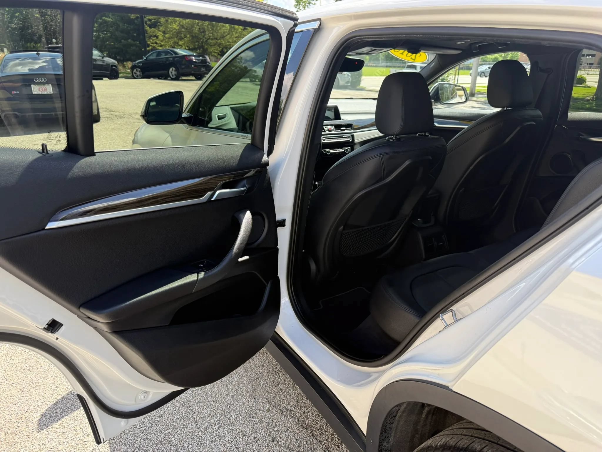 Used 2018 BMW X2 xDrive28i w/ Convenience Package AWD/4WD image 12
