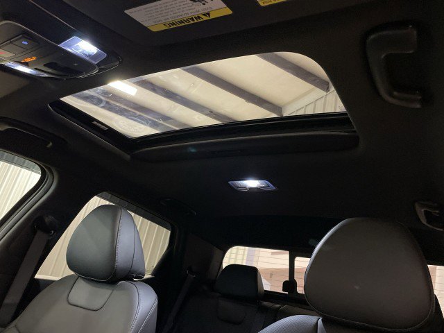 Used 2024 Hyundai Santa Cruz Night image 23