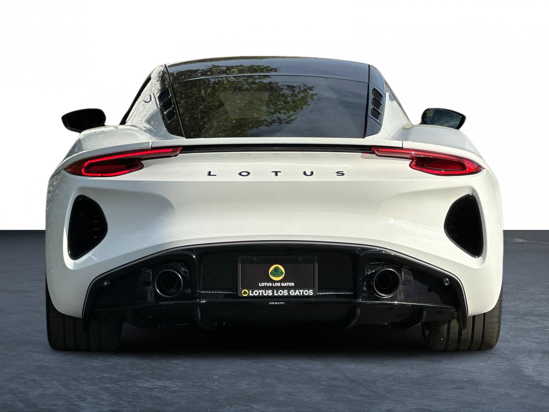 Used 2026 Lotus Emira RWD image 7