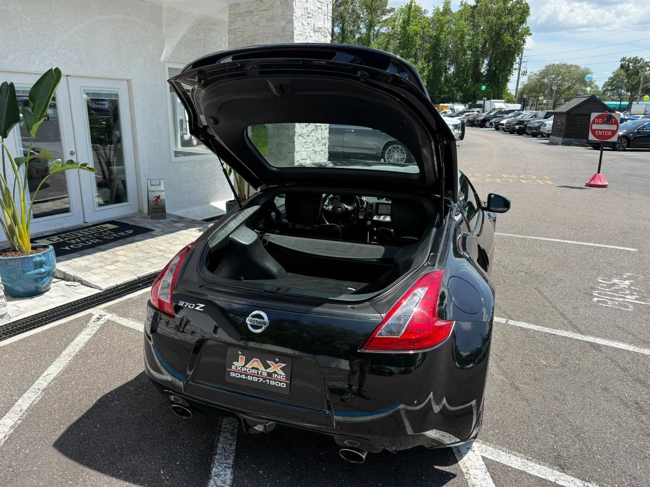 Used 2012 Nissan 370Z Touring w/ Sport Pkg RWD image 19