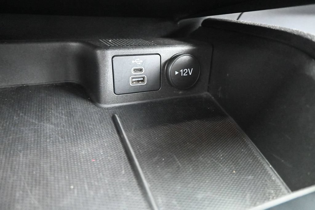 Used 2025 Ford Escape ST-Line FWD image 34