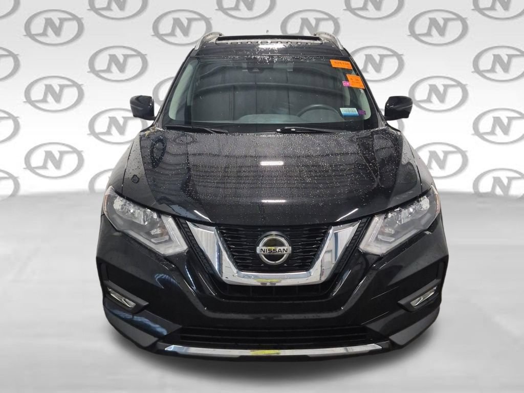 Used 2020 Nissan Rogue SV AWD/4WD image 16