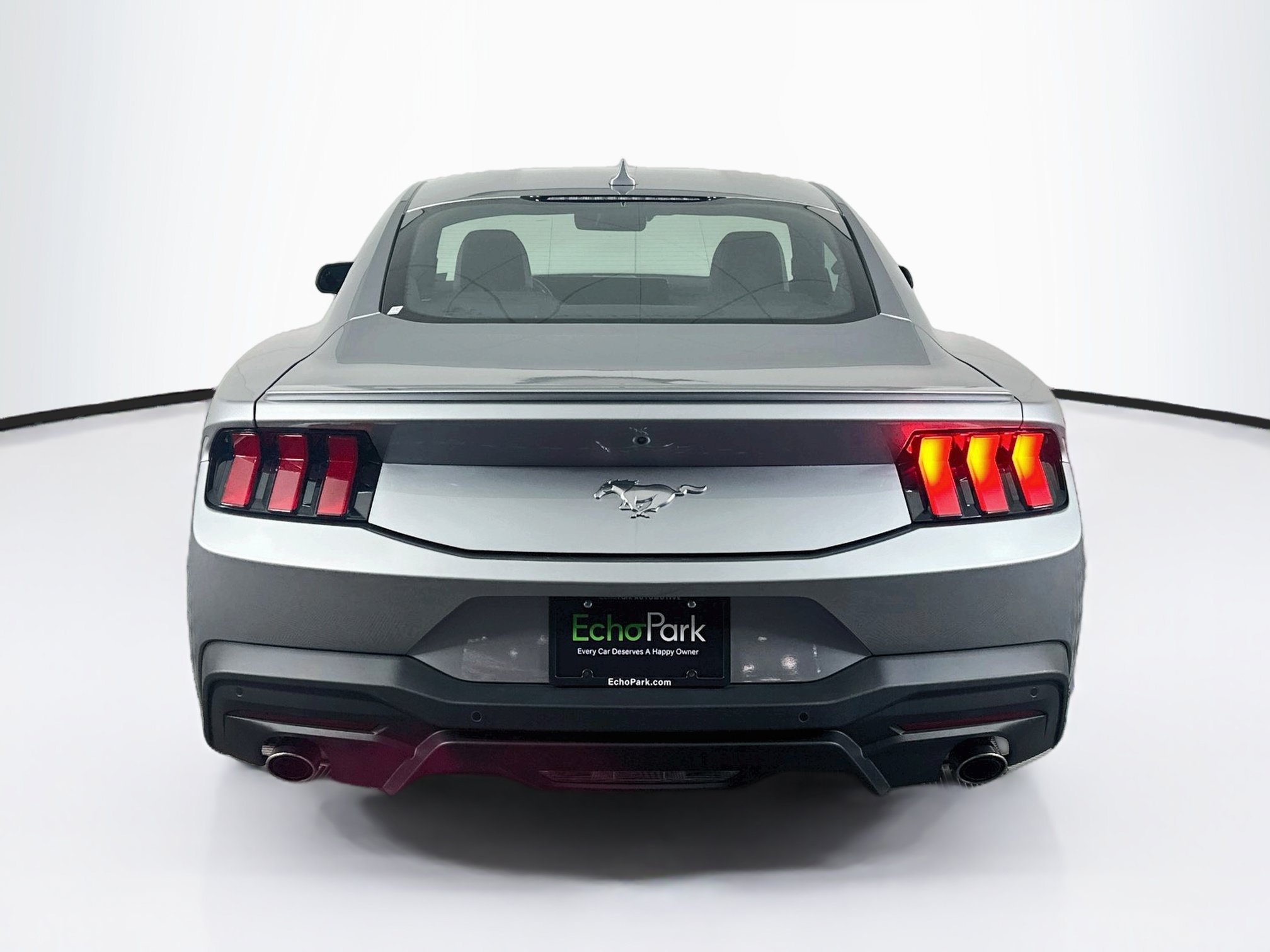 Used 2025 Ford Mustang Premium RWD image 7