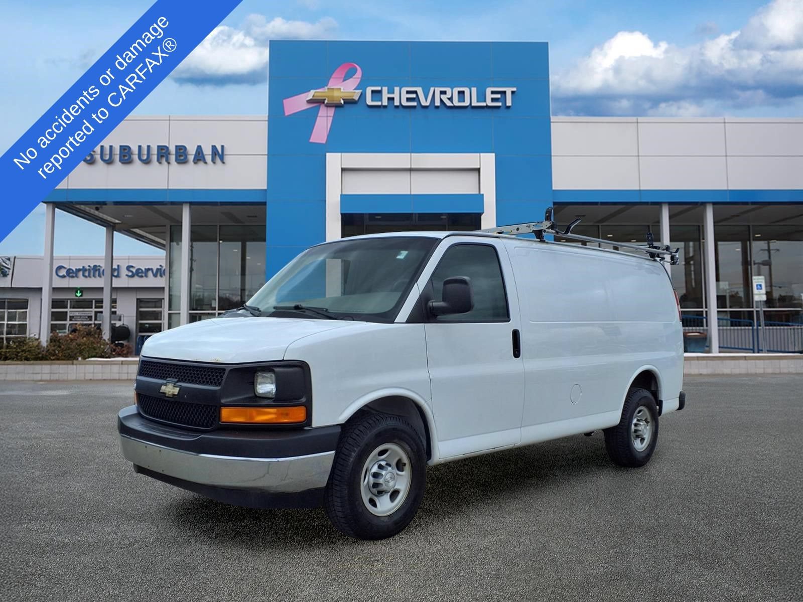 Used 2017 Chevrolet Express 2500 RWD image 1