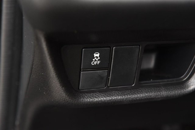 Certified 2025 Honda HR-V LX image 9
