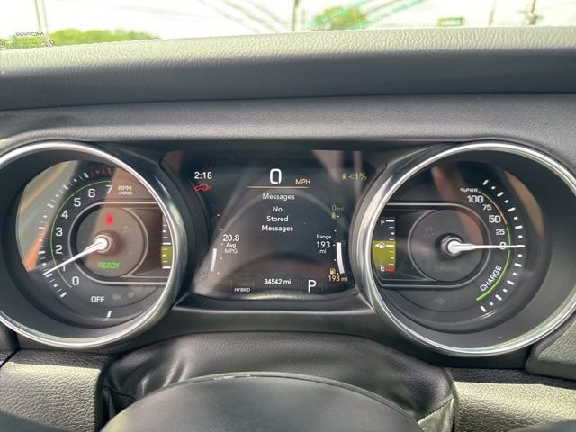 Used 2022 Jeep Wrangler Unlimited Sahara w/ Cold Weather Group image 16