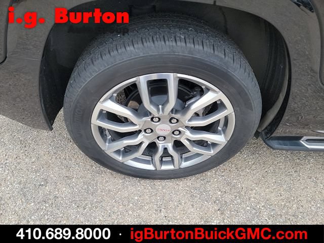 Certified 2024 GMC Terrain Denali w/ Denali Premium Package AWD/4WD image 7
