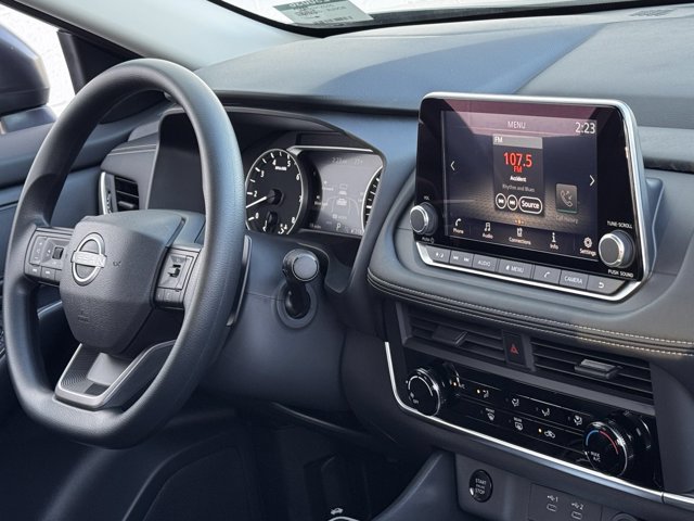 New 2025 Nissan Rogue S AWD/4WD image 11