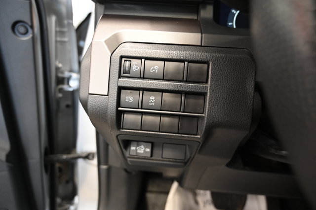 Used 2024 Toyota Tacoma TRD Off-Road AWD/4WD image 26