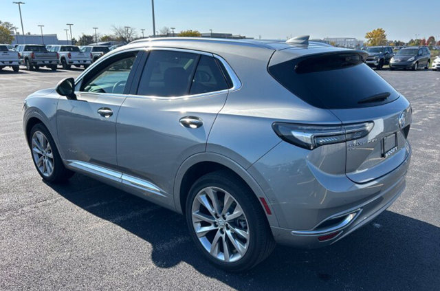 Used 2023 Buick Envision Avenir AWD/4WD image 4