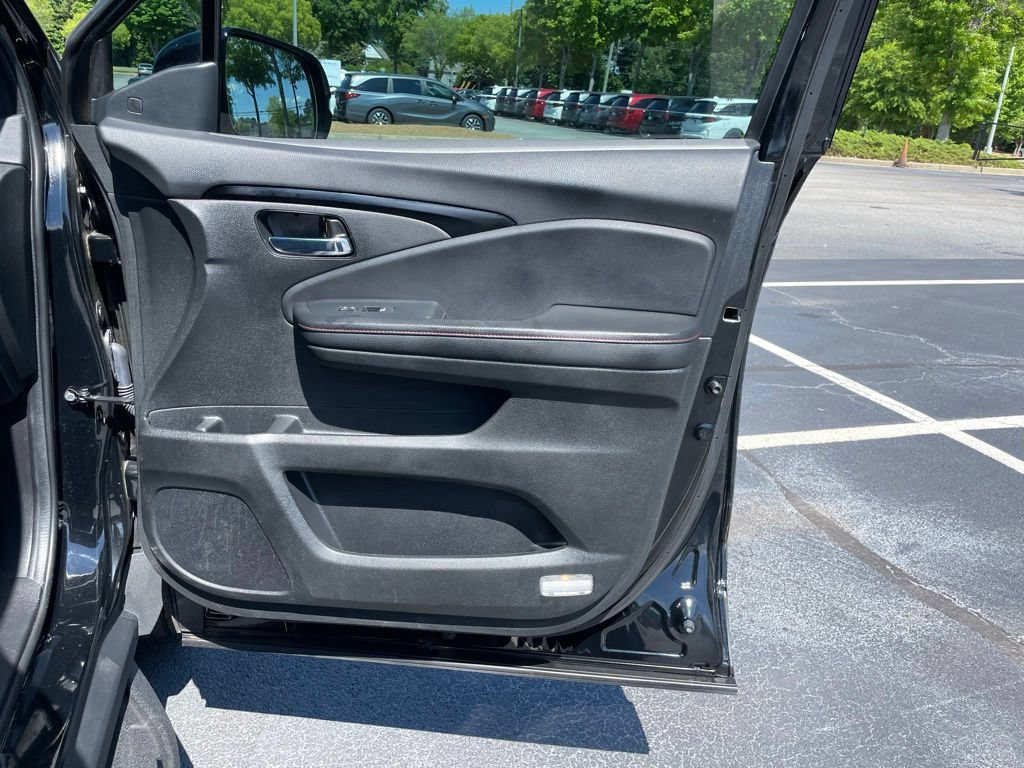 Certified 2023 Honda Ridgeline Black Edition image 28