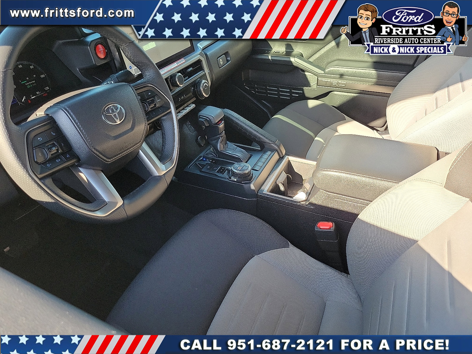 Used 2025 Toyota Tacoma TRD Off-Road AWD/4WD image 4