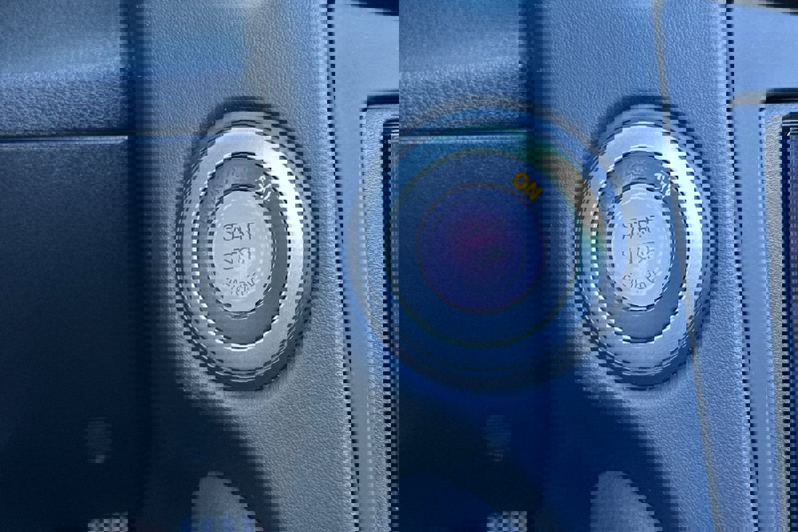 Used 2014 Nissan 370Z Touring image 21