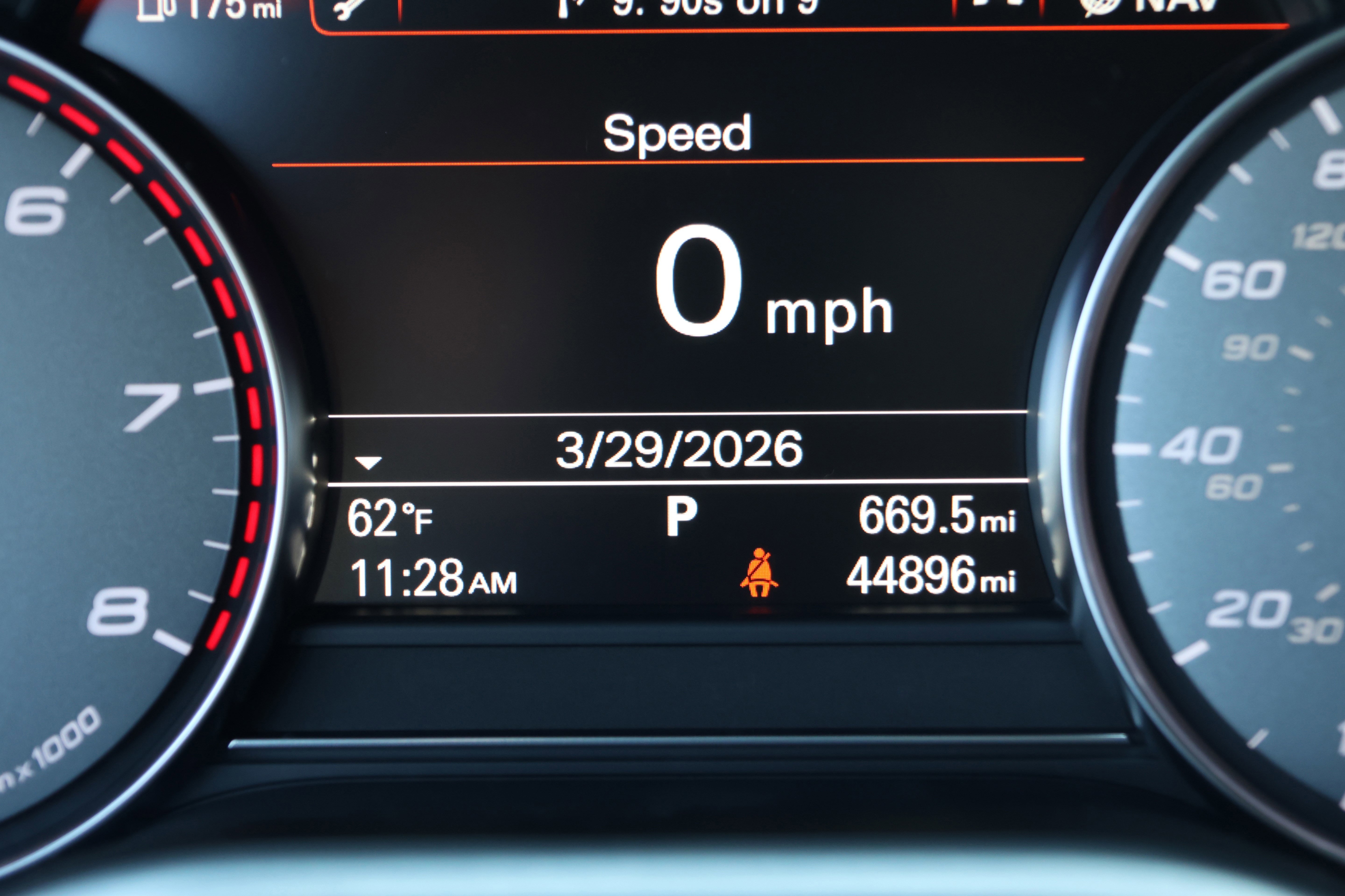 Used 2016 Audi S8 image 21