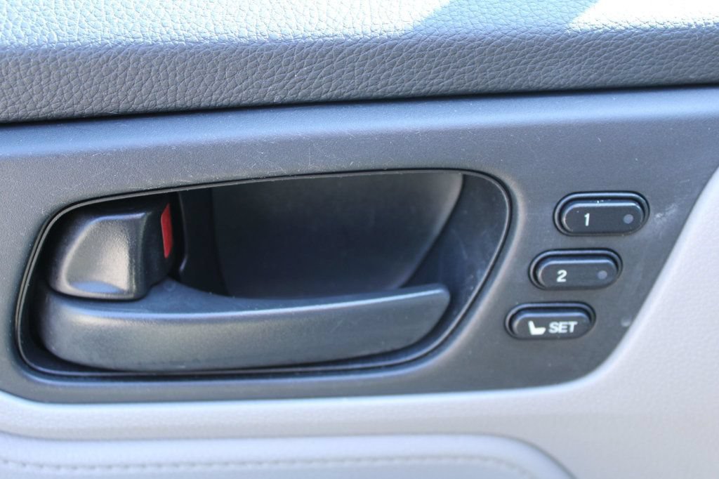 Used 2019 Honda Odyssey EX-L image 27