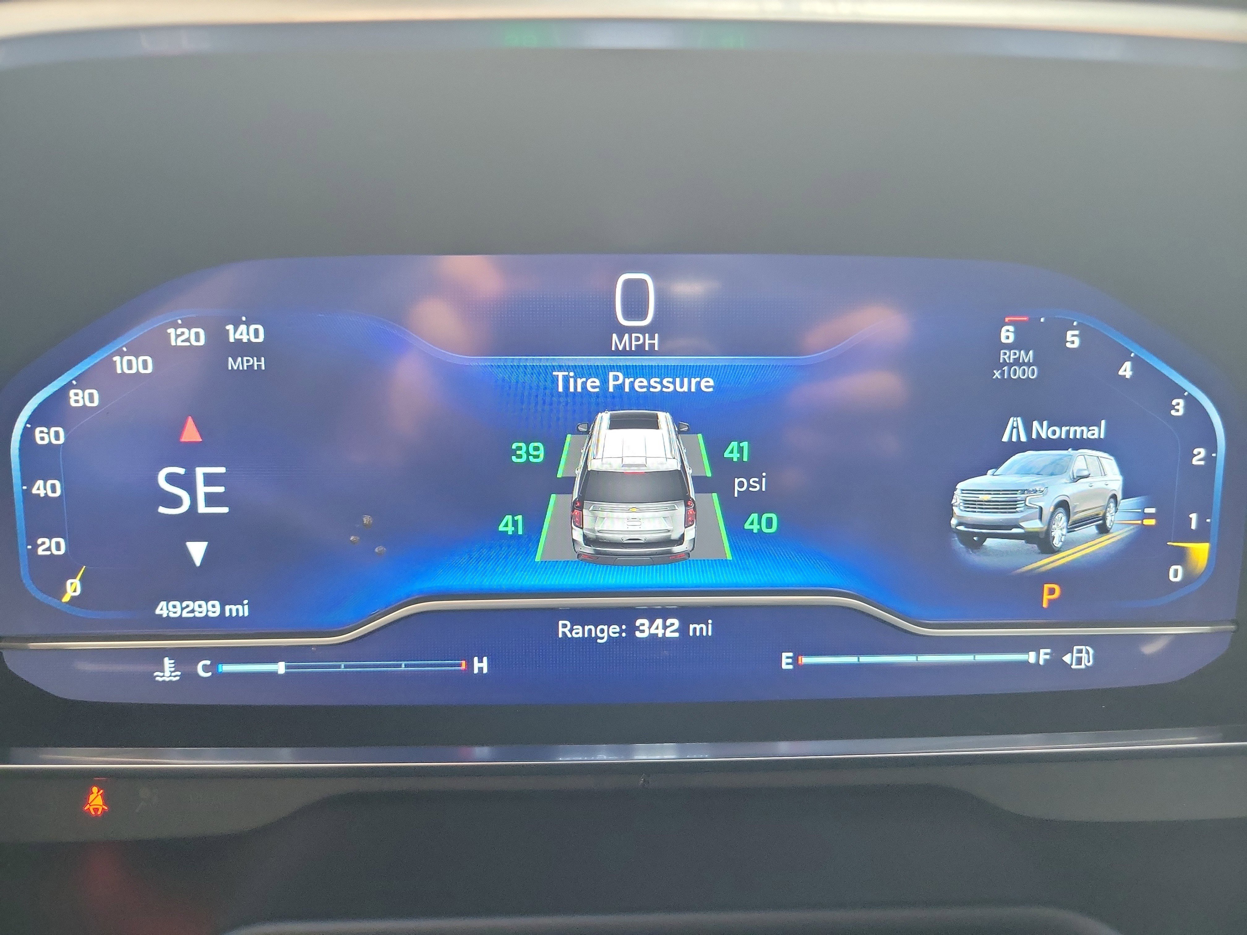 Used 2023 Chevrolet Suburban High Country image 30