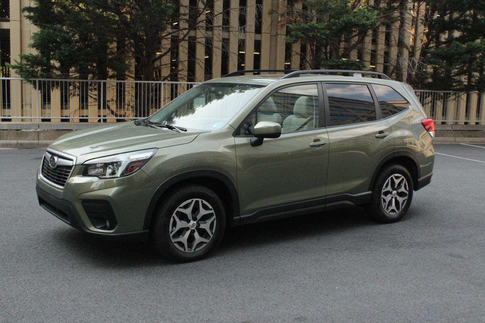 Used 2021 Subaru Forester Premium AWD/4WD image 12