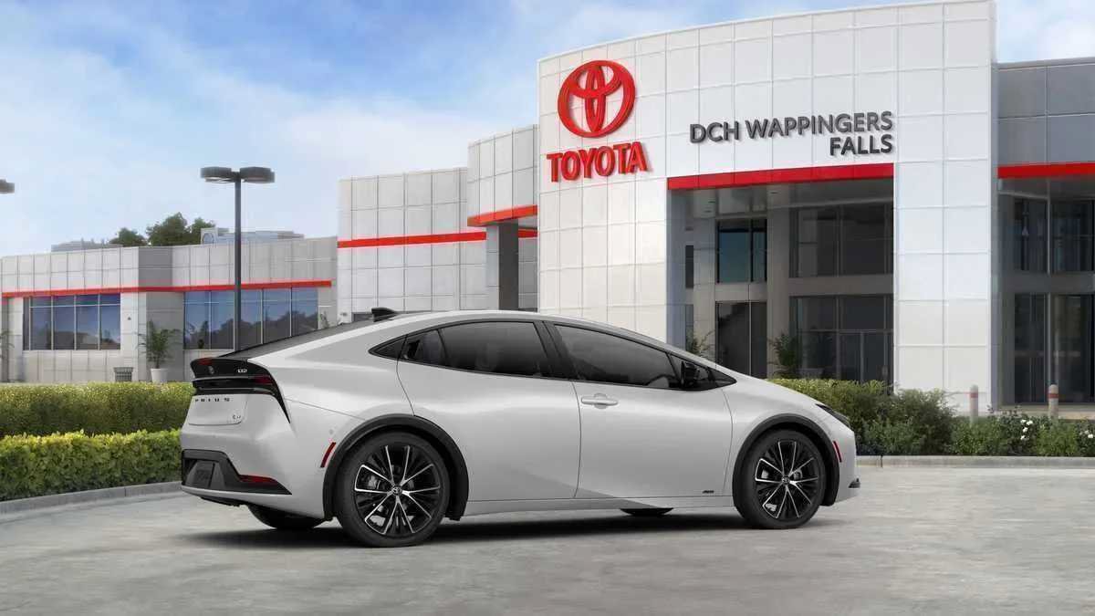 New 2026 Toyota Prius Limited AWD/4WD image 13