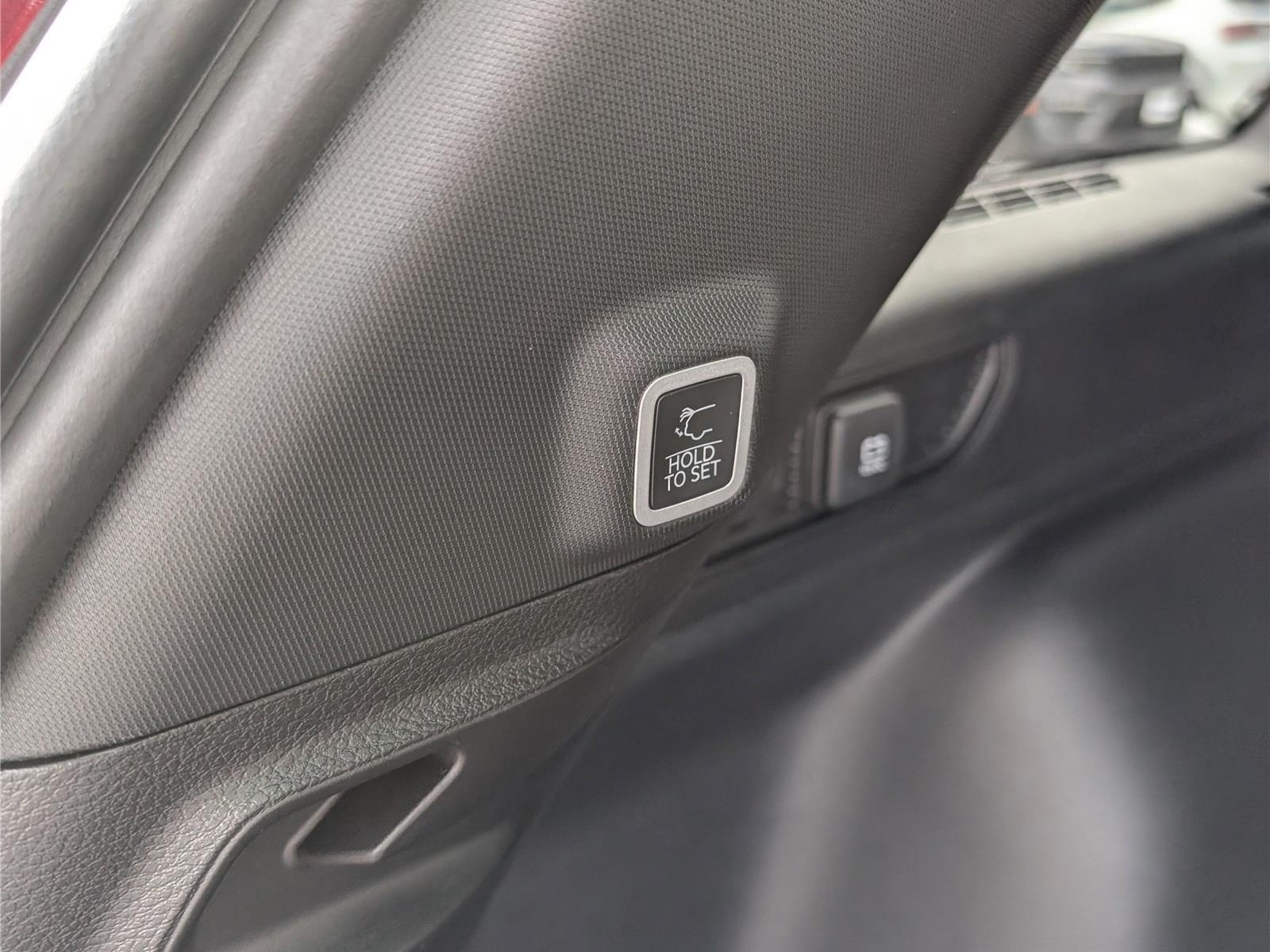 New 2026 Jeep Grand Cherokee Altitude AWD/4WD image 9