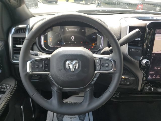 Used 2026 RAM 2500 Laramie AWD/4WD image 18