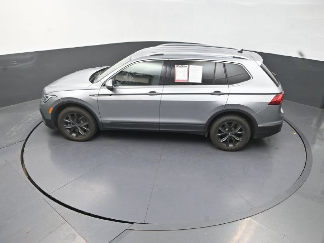 Used 2023 Volkswagen Tiguan SE FWD image 26