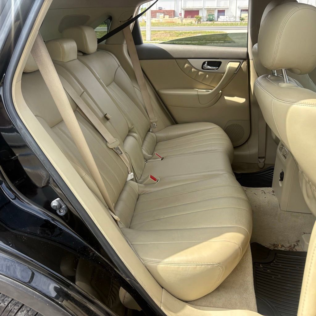 Used 2017 INFINITI QX70 2WD image 13
