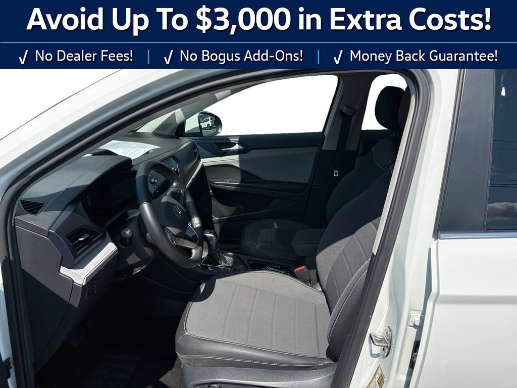 Used 2024 Volkswagen Taos SE AWD/4WD image 14