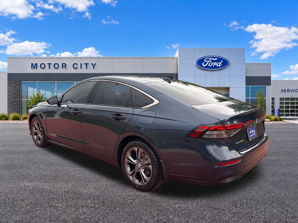 Used 2023 Honda Accord EX image 6