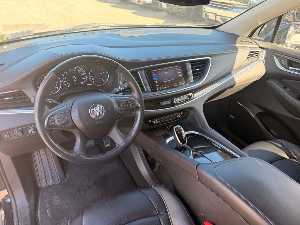 Used 2021 Buick Enclave Avenir w/ Avenir Technology Package AWD/4WD image 15