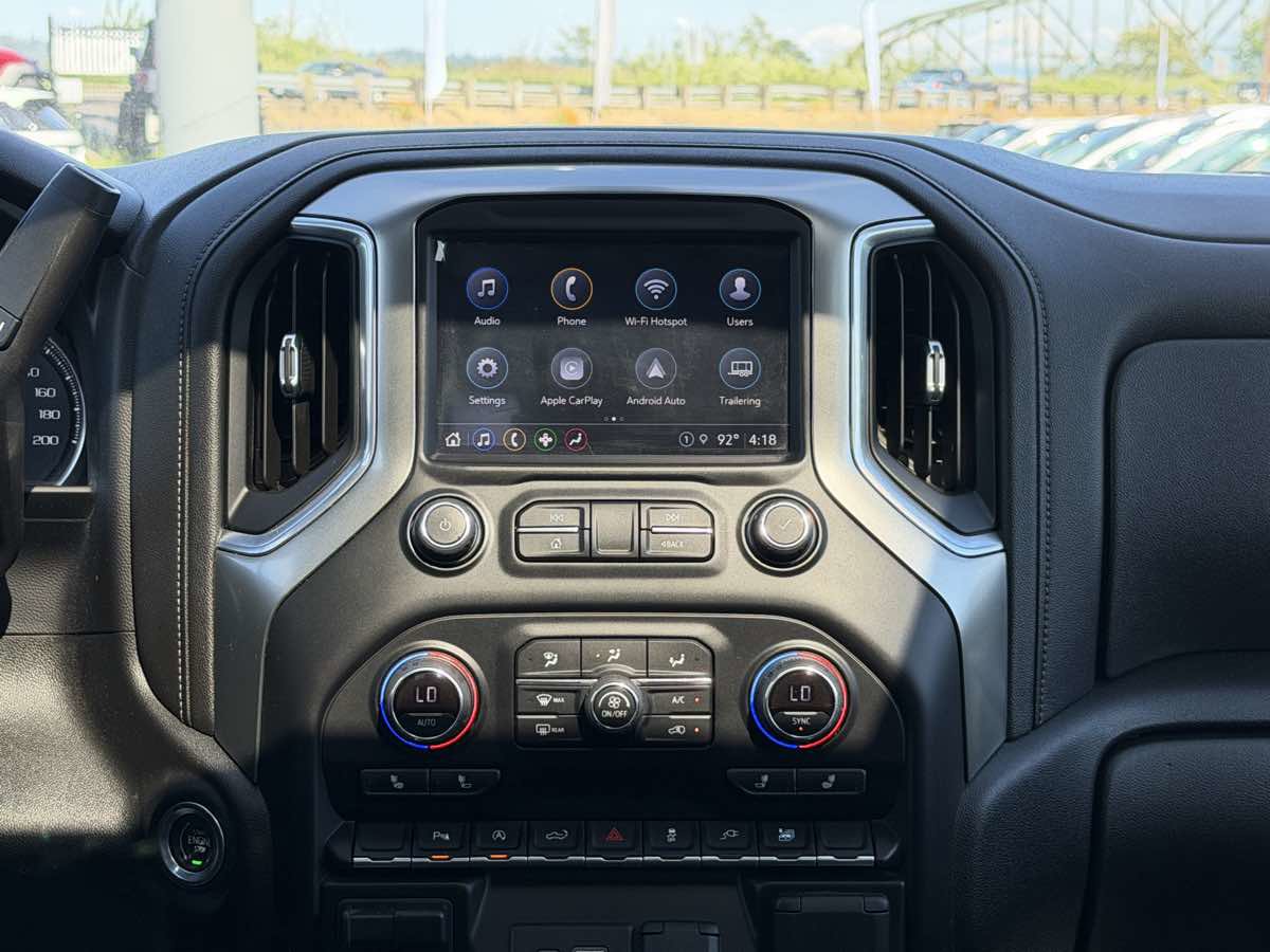 Used 2021 Chevrolet Silverado 1500 RST w/ Convenience Package II AWD/4WD image 18