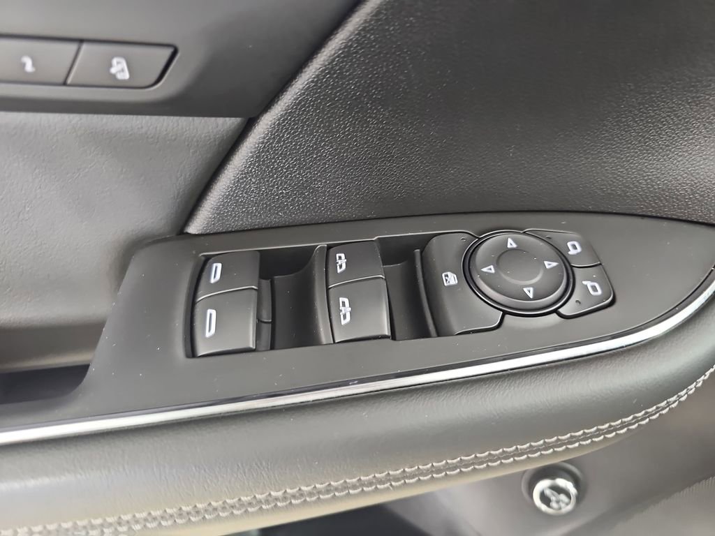 Certified 2023 Buick Envision Essence w/ Technology Package I AWD/4WD image 33