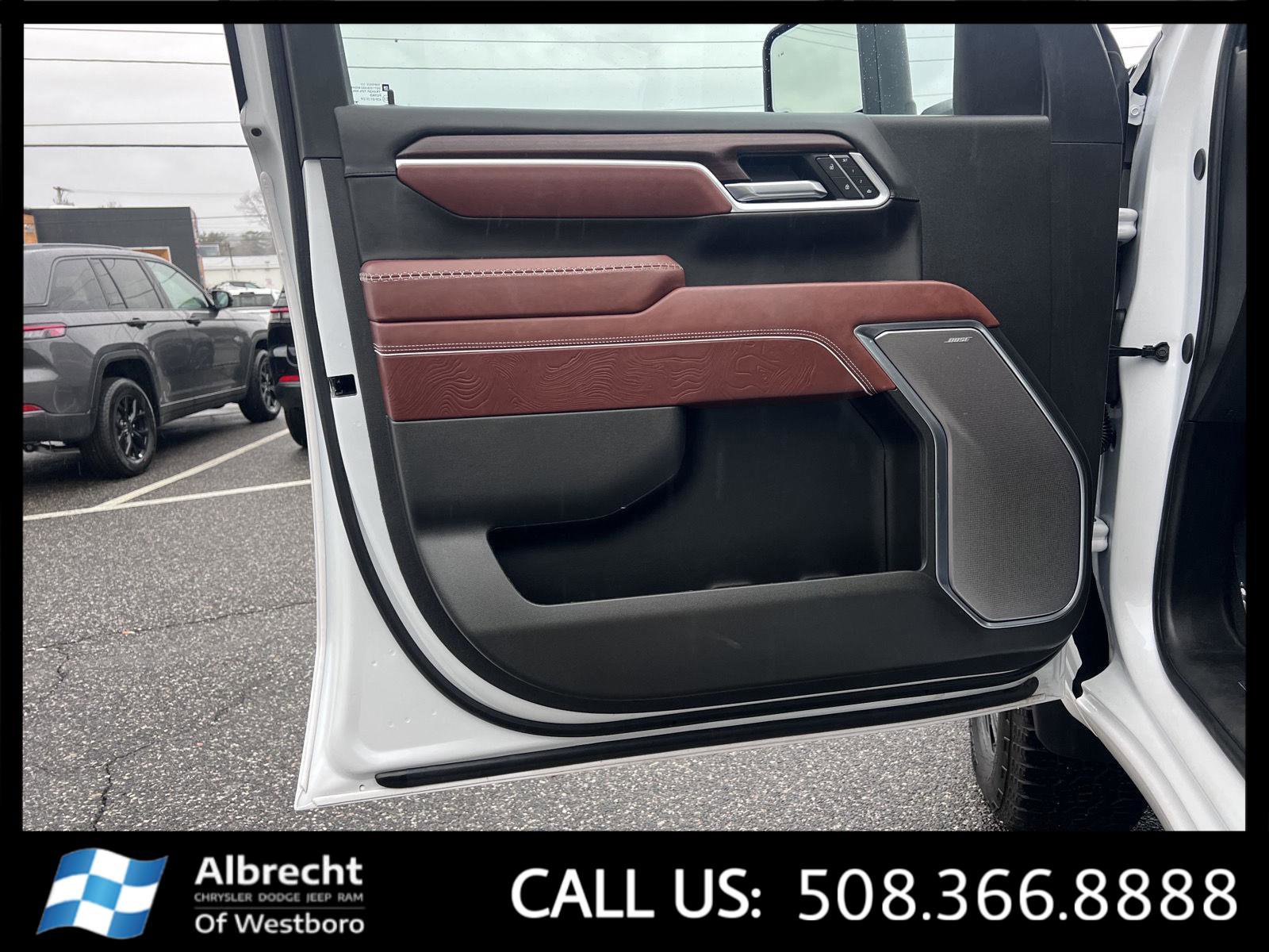 Used 2024 GMC Sierra 2500 Denali Ultimate w/ Snow Plow Prep/Camper Package image 12