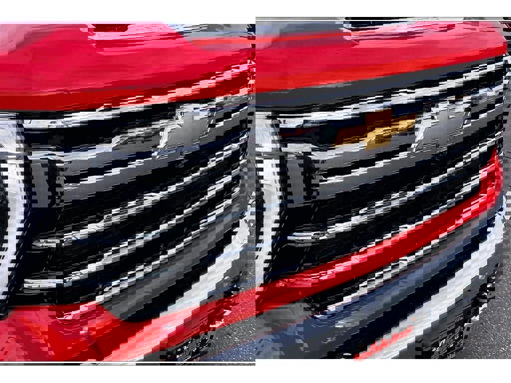 Used 2024 Chevrolet Silverado 3500 LTZ w/ LTZ Premium Package image 31