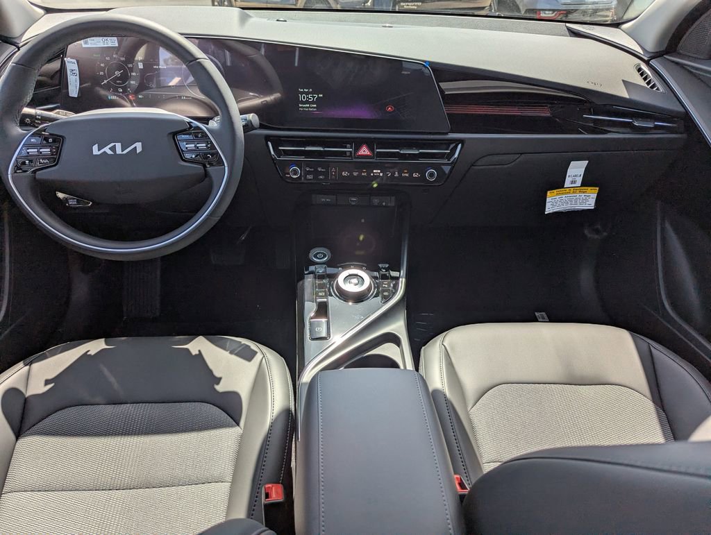 New 2026 Kia Niro Wind FWD image 13