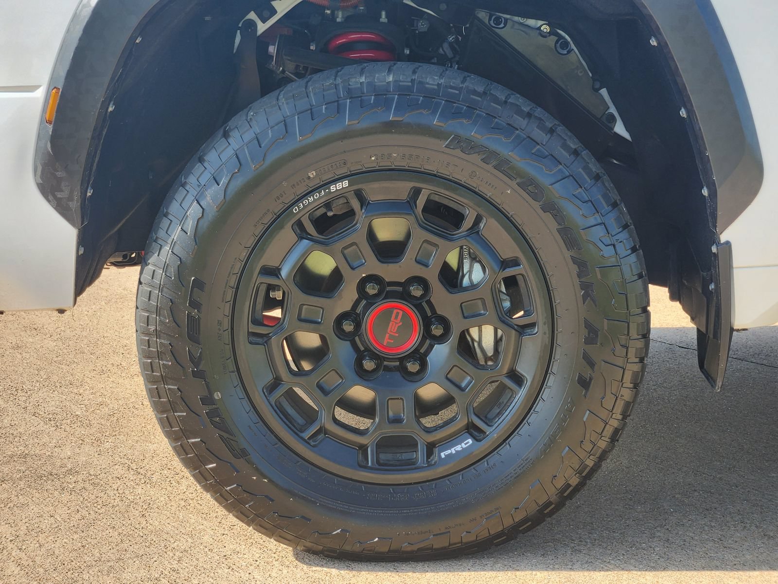 Used 2022 Toyota Tundra TRD Pro AWD/4WD image 14