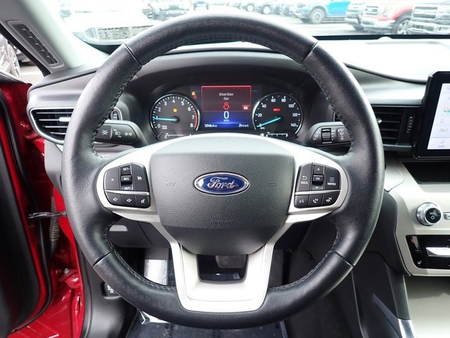 Used 2023 Ford Explorer XLT w/ Equipment Group 202A image 24