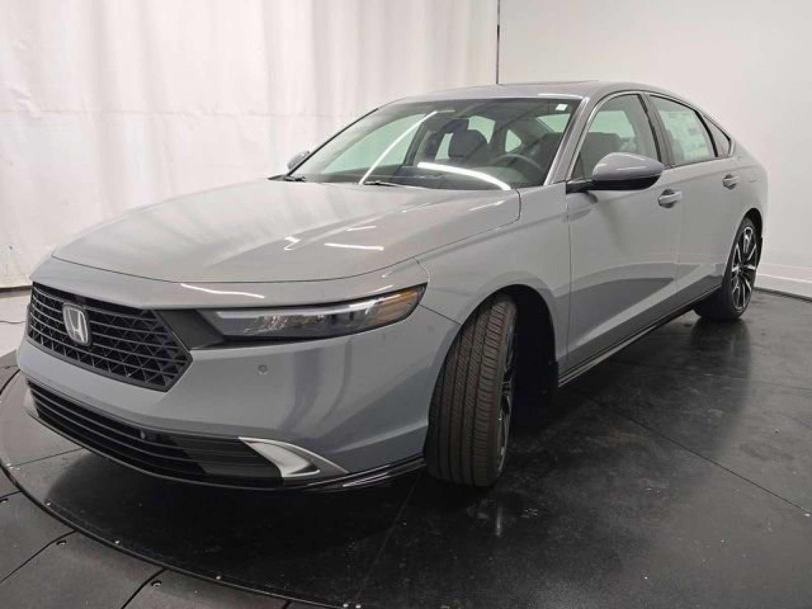 New 2025 Honda Accord Touring image 17